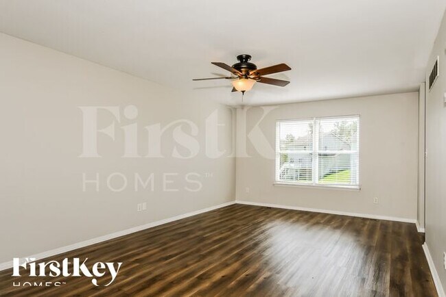 Building Photo - 1250 Flintshire Ln