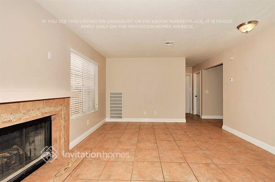 Building Photo - 2494 Muirfield Ave