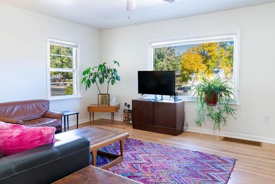 Building Photo - 1225 E Cache La Poudre St