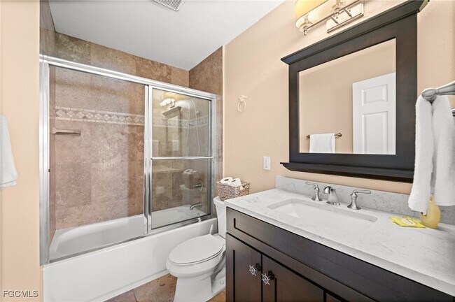 Building Photo - 5420 Chiquita Blvd S