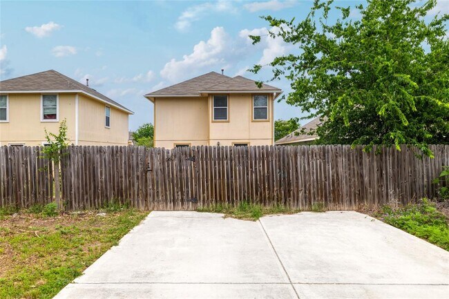 Building Photo - 4625 Credo Lane