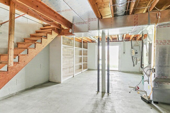 Building Photo - Two bedroom, one bathroom interior townhome in Mechanicsburg near Lisburn Rd.