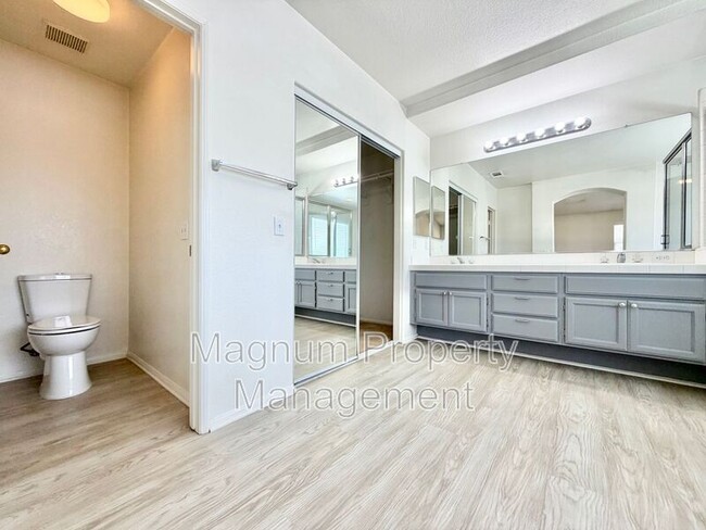 Building Photo - 28291 Tierra Vista Rd