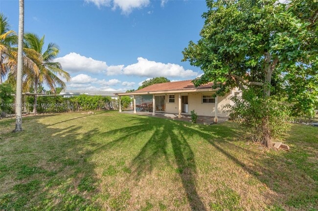 Building Photo - 7305 NW 95th Way