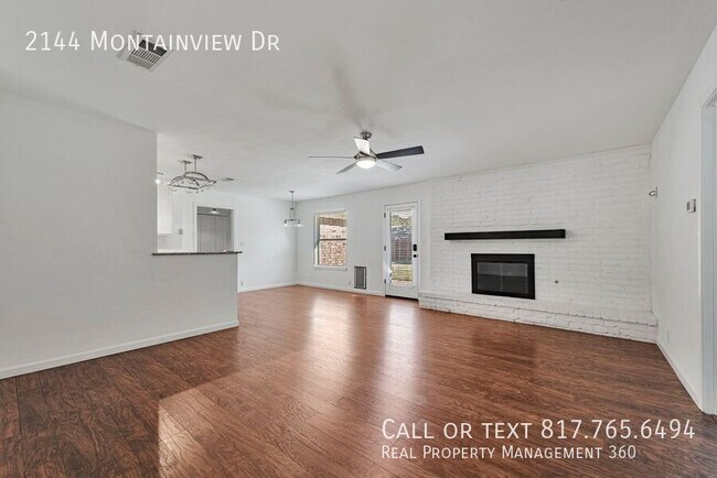 Building Photo - 2144 Mountainview Dr