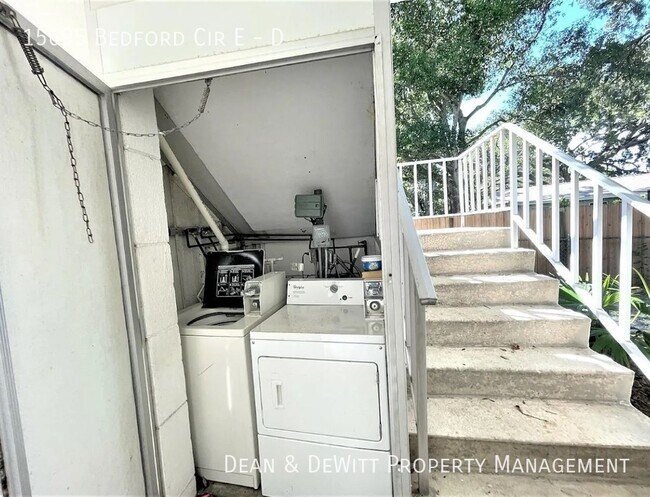 Building Photo - 15695 Bedford Cir E