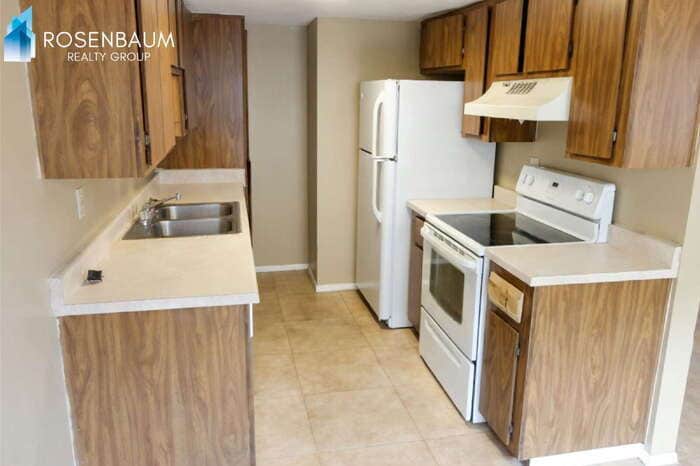 Building Photo - 860 E Brown Rd