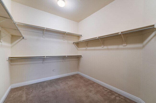 Building Photo - Charming Home with 2 Primary Bedrooms with...