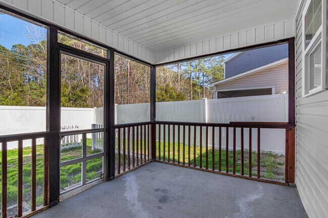 Building Photo - 228 Caldwell Loop