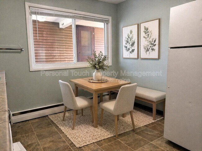 Building Photo - 1824 14th St S