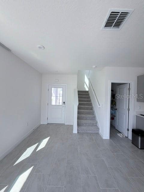 Building Photo - 6446 Horseshoe Ln Wy