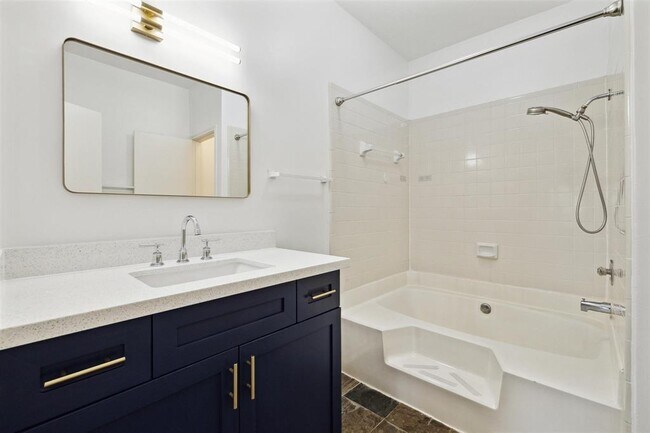 Building Photo - 3780 Tanglewilde St