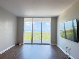 Building Photo - 350 N Federal Hwy