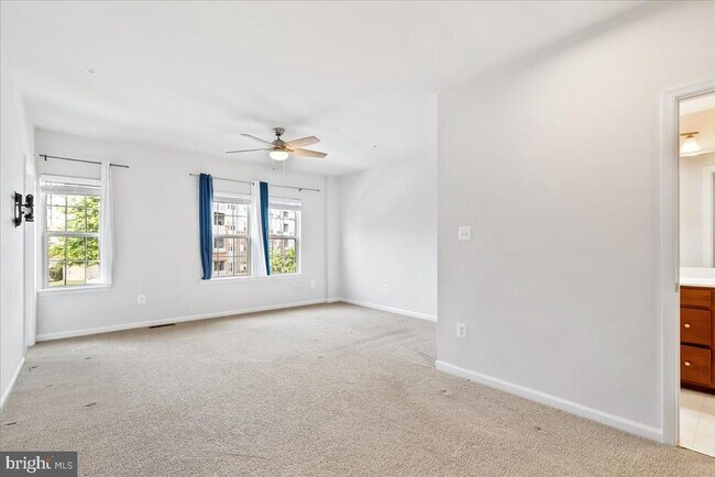 Building Photo - 6500 Walcott Ln