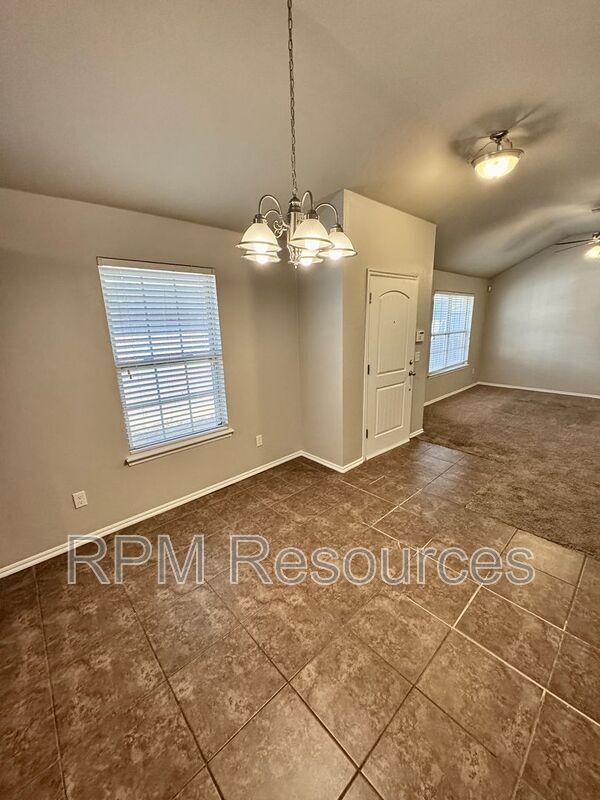 Building Photo - 2432 NW 197th St