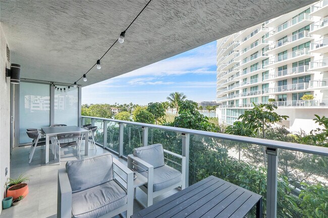 Building Photo - 6620 Indian Creek Dr