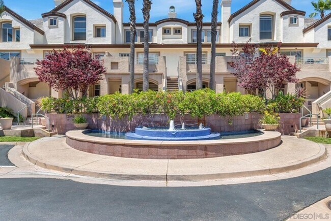 Building Photo - Beautiful 2B/2.5BA in The Elysian Complex!...