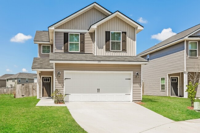 Building Photo - 135 Sugarberry Cir
