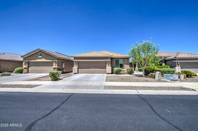 Building Photo - 6826 W Charter Oak Rd