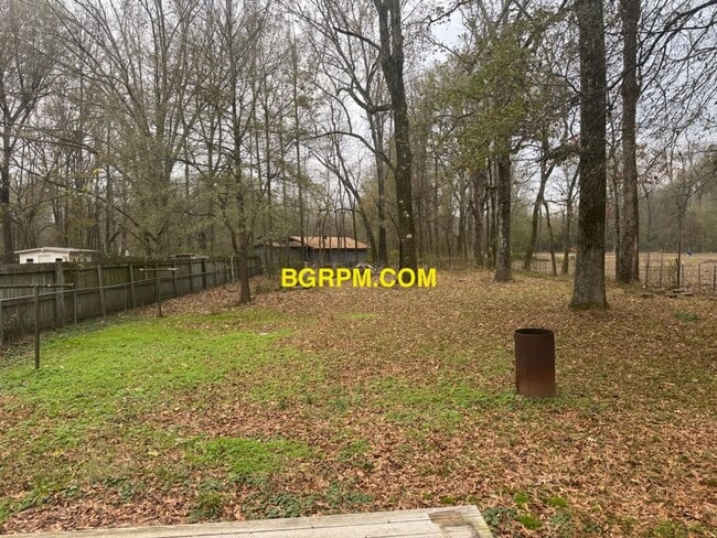 Building Photo - 2 BD, 1  BA, Home in Jacksonville