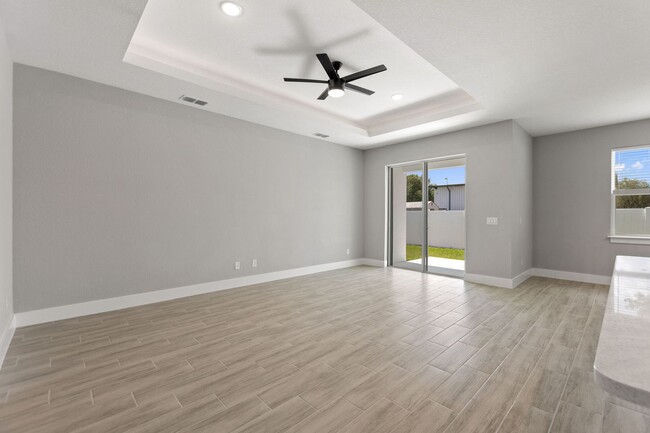 Building Photo - Deposit-Free! Modern, energy efficient hom...