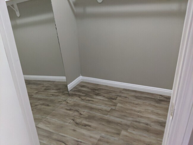 Building Photo - 3973 Rebecca Raiter Ave