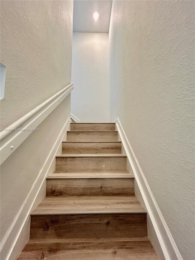 Building Photo - 35774 SW 178th Ct