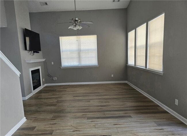 Building Photo - 231 Windcroft Ln NW