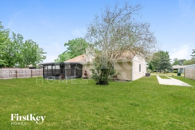 Building Photo - 11064 Buggy Whip Dr