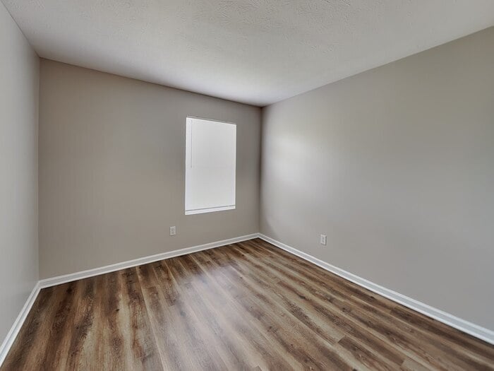 Building Photo - 1216 N Aberdeen Dr