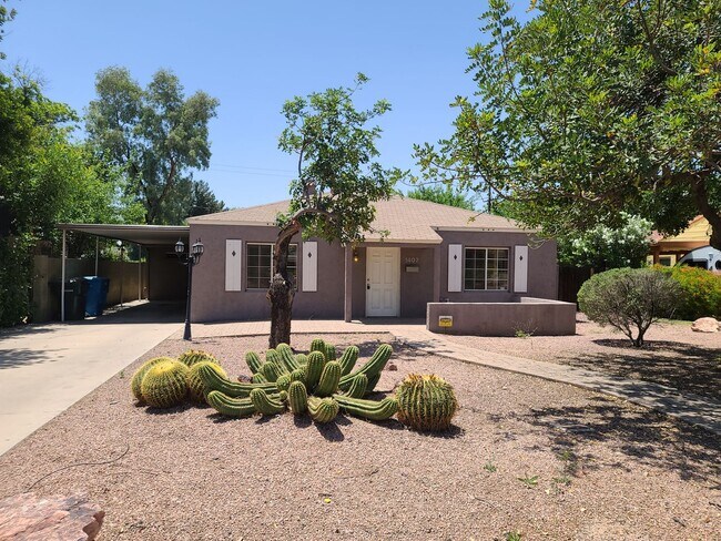 Building Photo - Classic Woodlea Charm with Modern Updates