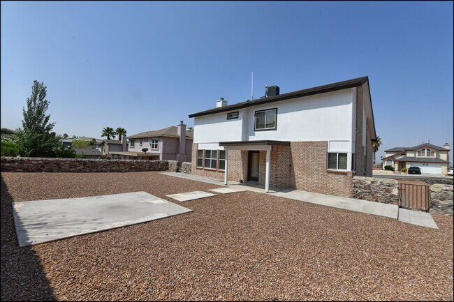 Building Photo - Coming Soon!