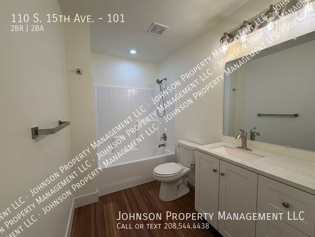 Building Photo - 110 S 15th Ave