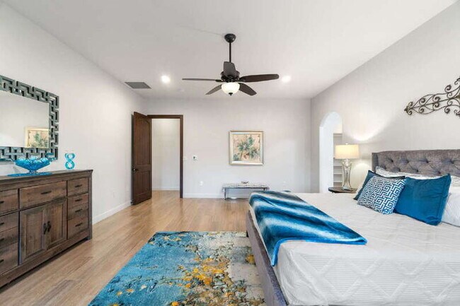 Building Photo - 36648 N 27th Ave