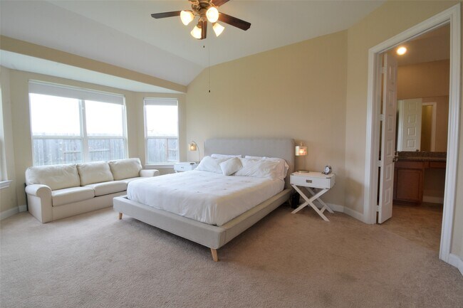 Building Photo - 24610 Windmill Canyon Ln