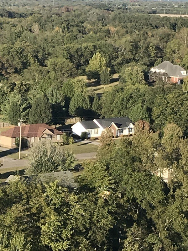 Building Photo - 157 Clearidge Dr