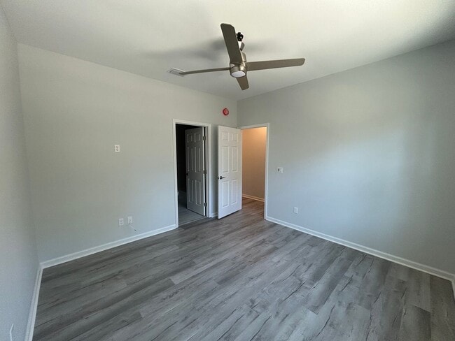 Building Photo - 2022 Trimble Rd