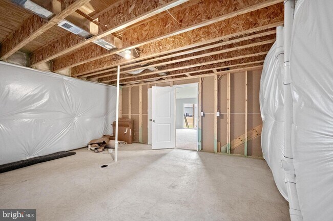 Building Photo - 504 Harper Dr
