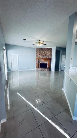 Building Photo - 3818 Blossom Dr