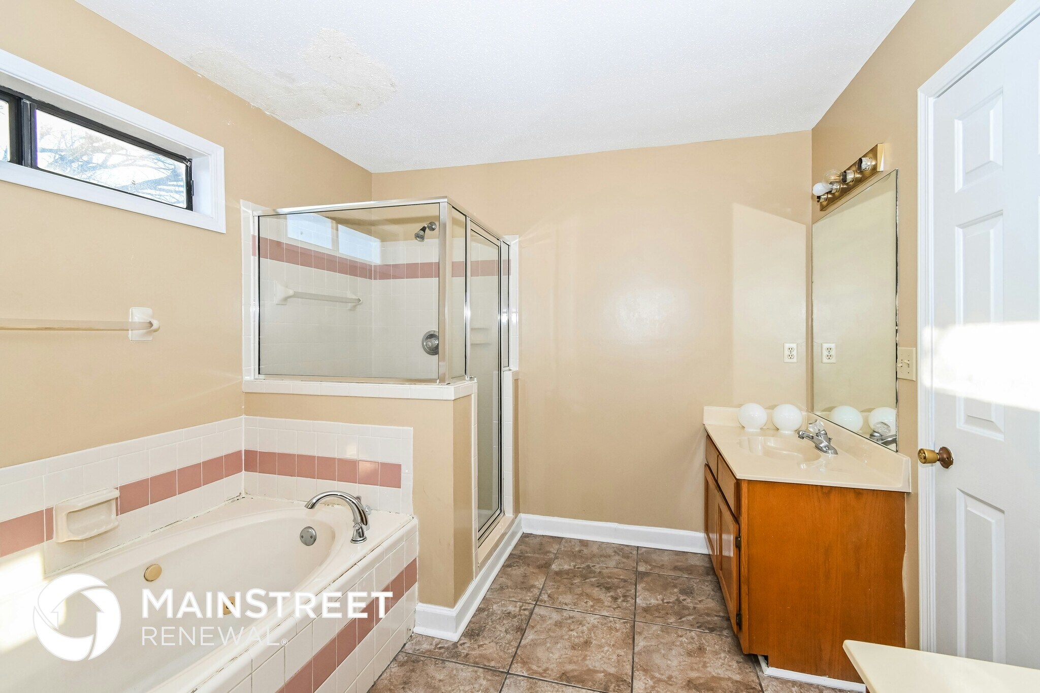 Building Photo - 5578 Kindle Creek Dr