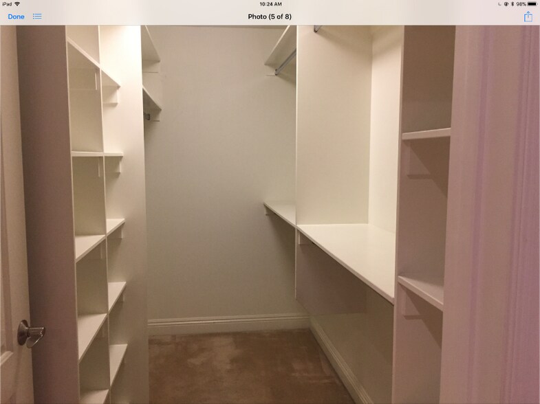 Building Photo - 815 S Grand Ave