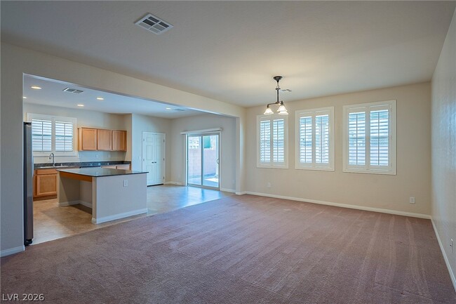 Building Photo - 315 Woodland Moss Rd