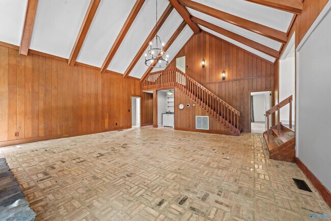 Building Photo - 7705 Foxfire Dr SE