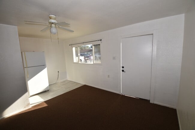 Building Photo - 1133 Valley Manor Ct