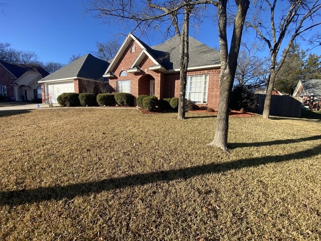 Building Photo - 6012 Remington N Cir