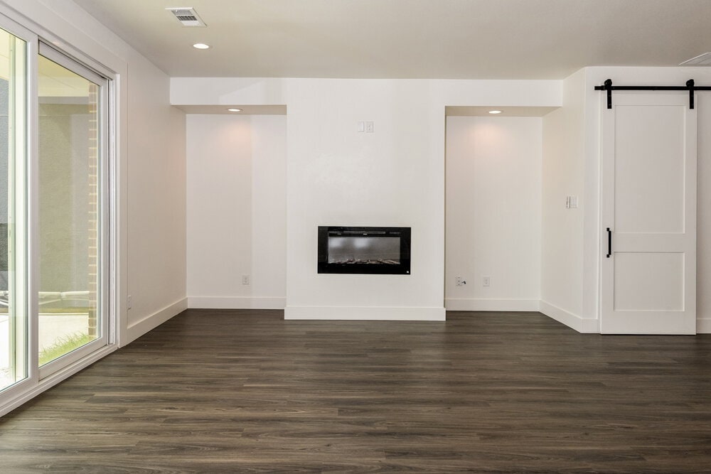 Building Photo - 7157 9th Hole Dr