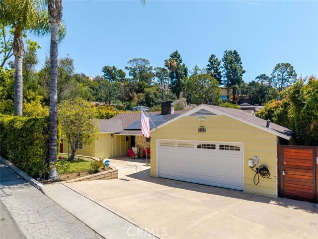 Building Photo - 660 Woodbury Rd