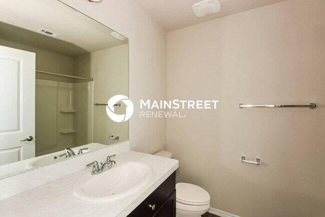 Building Photo - 4 Bedroom Pet-Friendly Home in San Antonio...