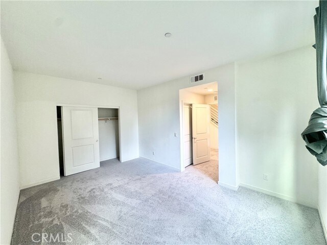 Building Photo - 168 Stage