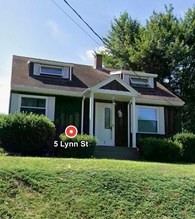 Building Photo - 5 Lynn St